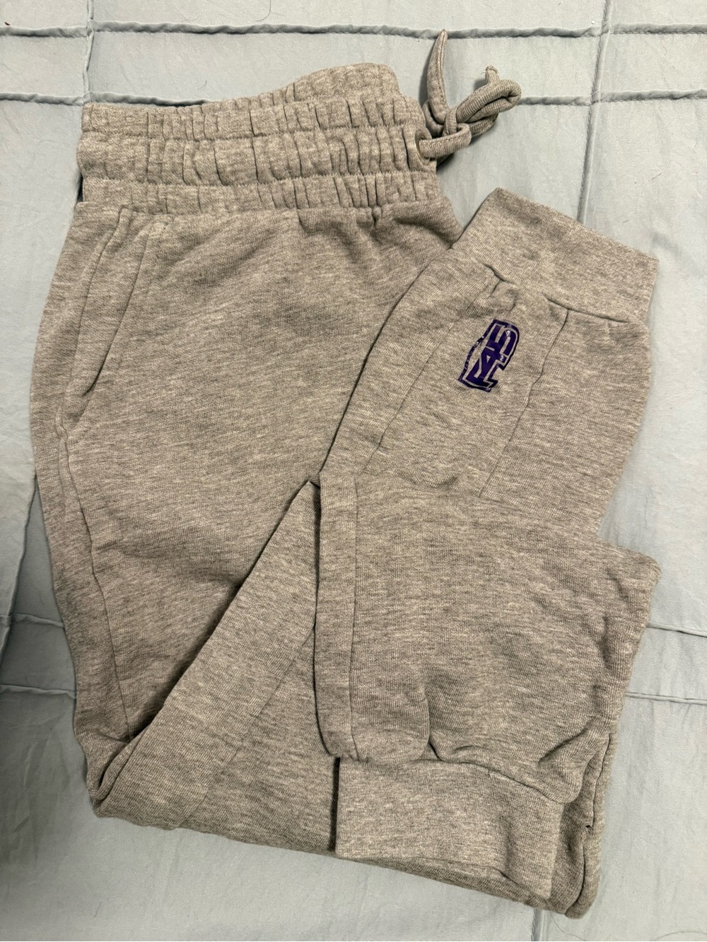 Youth Heather Gray Jogger Sweatpants with Classic F45 Logo
